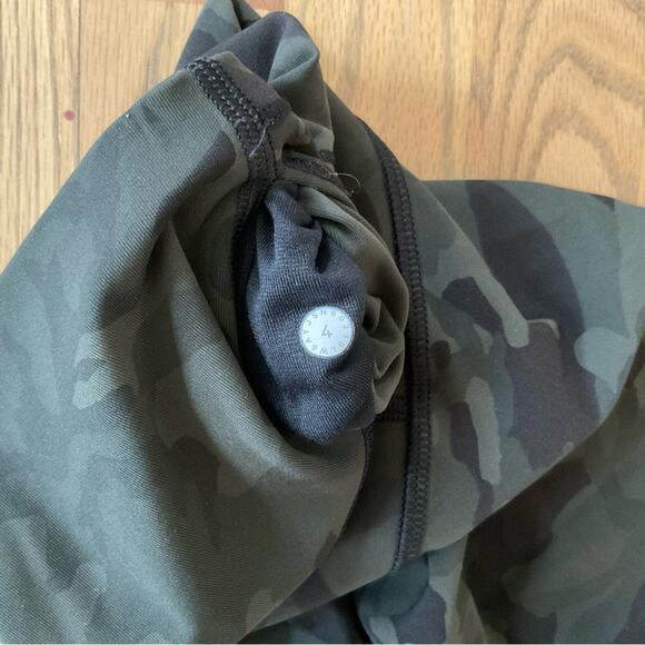 Lululemon Align Crop 21” Incognito Camo Multi Green - Picture 11 of 11